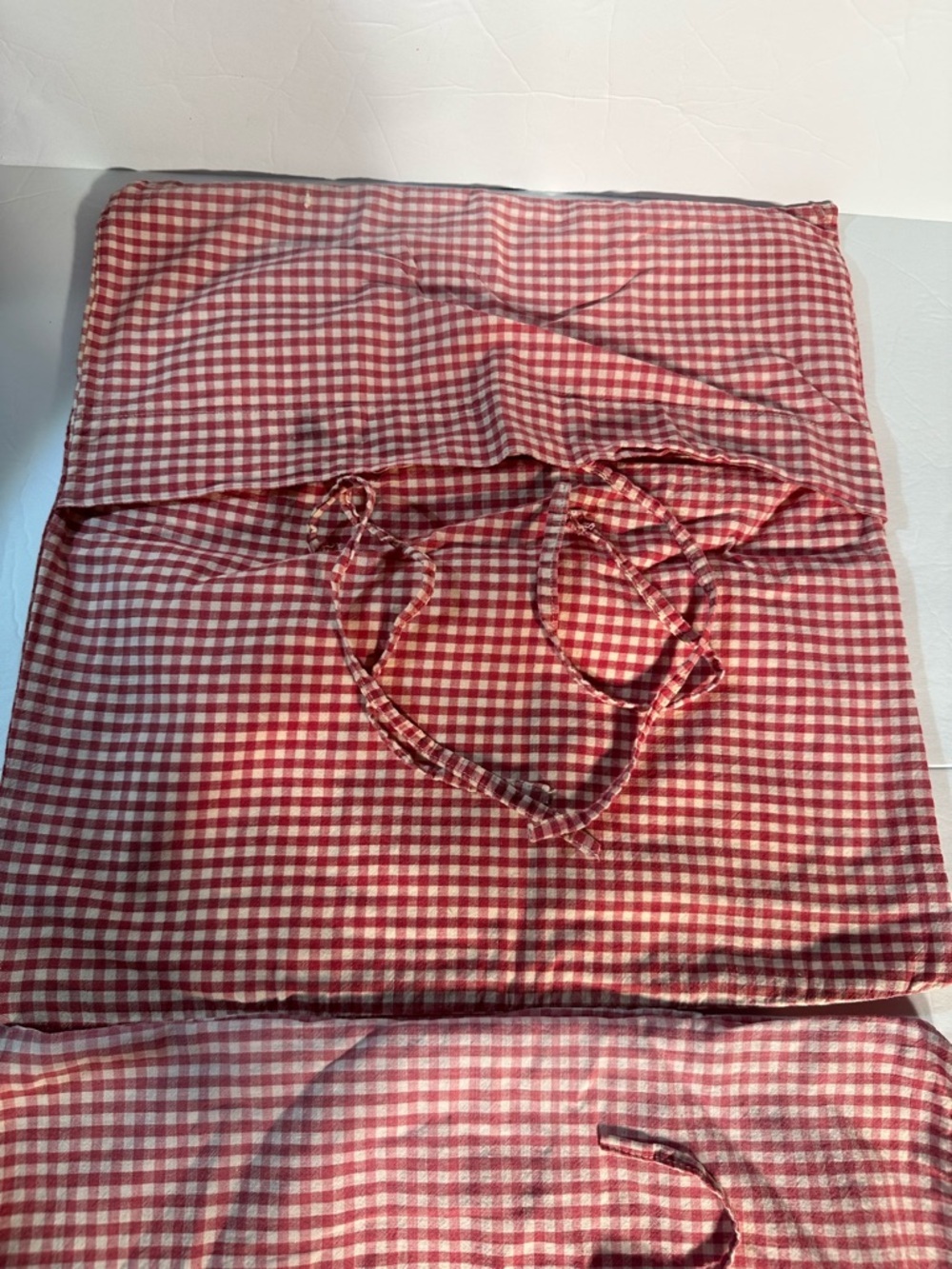 Vtg Redwork Embroidered Pillow Cases Red/White Checkered Gingham Border Girl Boy - Picture 5 of 8